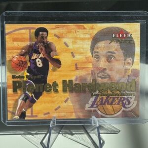 Kobe Bryant 2000 Fleer Skybox Planet Hardwood Card. Los Angeles Lakers.
